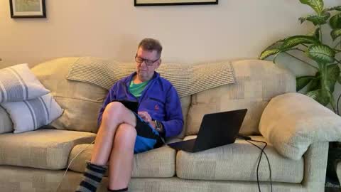 Jon online show from 01-12-26, 04:01