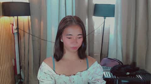 vivian online show from 07-12-26, 01:02