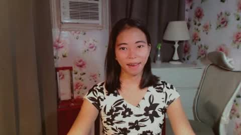 vivian online show from 07-28-26, 02:51