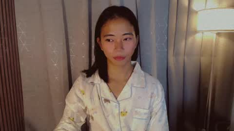 vivian online show from 08-04-26, 02:59