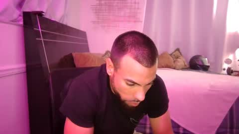 Snapshot of jcmax305 chatting on 03-08-25, 03:02 JcMax305 online show from 03-08-25, 03:02