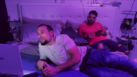 JcMax305 online show from 04-15-26, 02:29