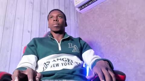 Snapshot of jd_thebaby chatting on 01-08-26, 02:08 jd thebaby online show from 01-08-26, 02:08