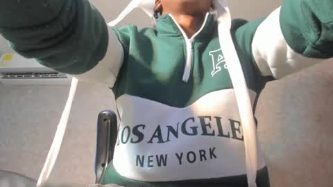 Snapshot of jd_thebaby chatting on 02-14-26, 12:02 jd thebaby online show from 02-14-26, 12:02