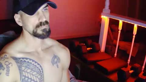 jdcornett85 online show from 12-05-25, 01:36