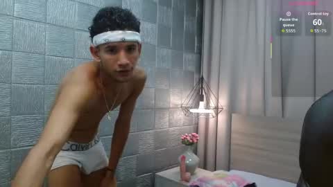 jdwhite18 online show from 04-15-26, 10:21