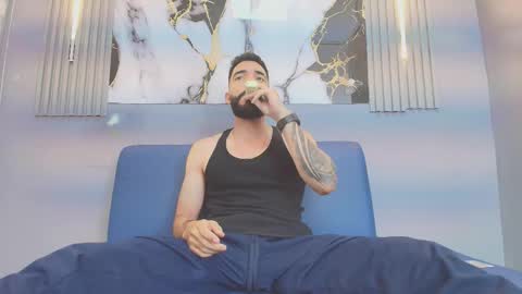 Snapshot of jean_lewis2 chatting on 02-23-26, 01:08 JEAN online show from 02-23-26, 01:08