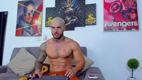 Snapshot of jean_lopez chatting on 12-29-24, 11:29 Jean axelcrow Modelo Independiente online show from 12-29-24, 11:29