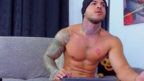 Snapshot of jean_lopez chatting on 01-24-25, 08:13 Jean axelcrow Modelo Independiente online show from 01-24-25, 08:13