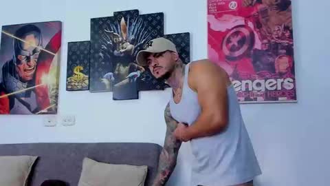 Snapshot of jean_lopez chatting on 02-26-25, 04:14 Jean axelcrow Modelo Independiente online show from 02-26-25, 04:14