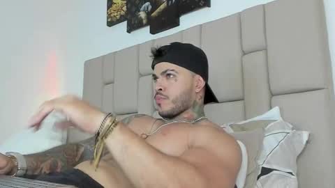 Snapshot of jean_lopez chatting on 09-22-25, 07:21 Jean axelcrow Modelo Independiente online show from 09-22-25, 07:21