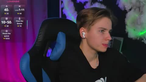 jean_wilsons online show from 12-22-25, 11:18