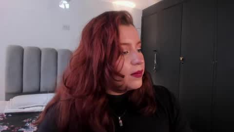 Snapshot of jeannewilliams_ chatting on 06-05-26, 02:34 Jeanne Williams online show from 06-05-26, 02:34