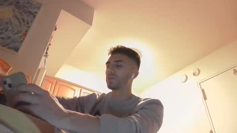 Snapshot of jeanpierbello7 chatting on 12-08-24, 04:04 jean pier bello Silva online show from 12-08-24, 04:04