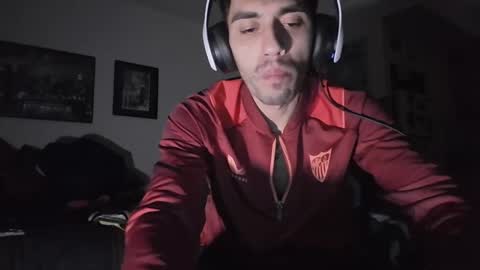 Snapshot of jeanpierbello7 chatting on 01-29-25, 01:05 jean pier bello Silva online show from 01-29-25, 01:05