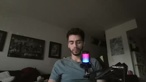 Snapshot of jeanpierbello7 chatting on 02-20-25, 12:04 jean pier bello Silva online show from 02-20-25, 12:04