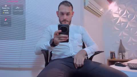 Snapshot of jeanpiere02 chatting on 11-11-25, 03:06 Jeanpiere online show from 11-11-25, 03:06