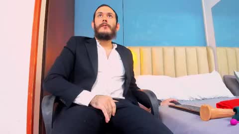 Jeanpiere online show from 01-17-26, 02:49