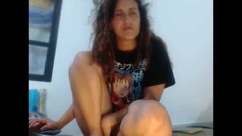 Snapshot of jeans_and_emma chatting on 10-01-25, 01:55 jeans_and_emma online show from 10-01-25, 01:55