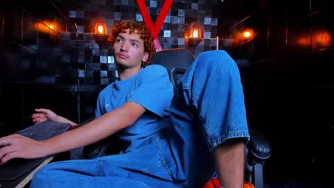 Juan Tompson online show from 02-28-26, 07:26