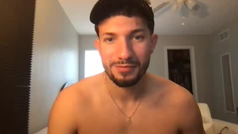 Snapshot of jeanwhitebianco chatting on 11-17-25, 08:58 jeanwhitebianco online show from 11-17-25, 08:58