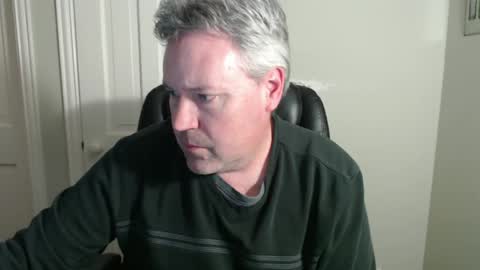 Snapshot of jeb5150 chatting on 12-21-24, 05:03 JE online show from 12-21-24, 05:03