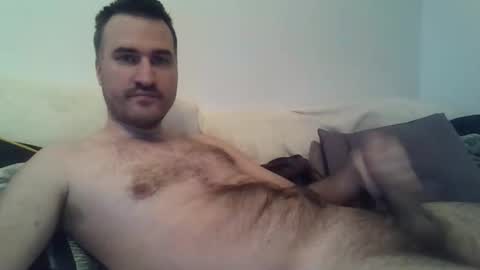 Snapshot of jebeni18 chatting on 11-10-25, 11:31 somefucker6666 online show from 11-10-25, 11:31