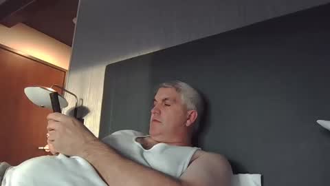 Snapshot of jecko71 chatting on 02-15-25, 11:36 dadbody71 online show from 02-15-25, 11:36