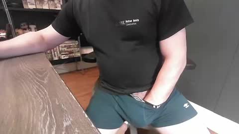 jedge4404 online show from 12-27-24, 02:54