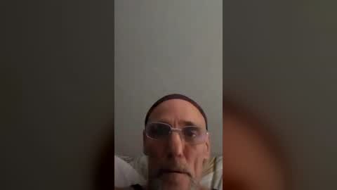 jedpiazza163893 online show from 07-12-26, 03:52