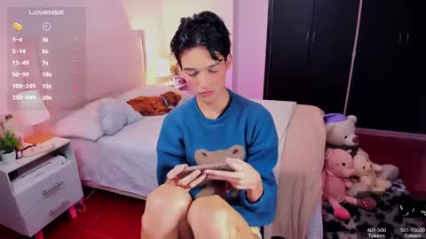  J E V D  online show from 12-28-24, 02:42