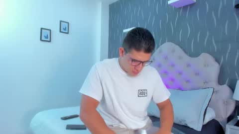 Jeff online show from 02-05-25, 09:46