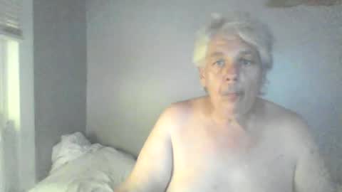 Snapshot of jeffltn100465 chatting on 07-07-26, 04:37 jeffltn100465 online show from 07-07-26, 04:37