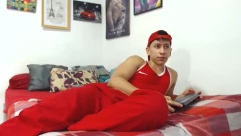 Snapshot of jeffsexybody chatting on 06-11-26, 04:16 Jeff online show from 06-11-26, 04:16