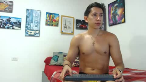 Snapshot of jeffsexybody chatting on 06-29-26, 09:59 Jeff online show from 06-29-26, 09:59