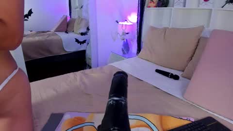 Jehn online show from 10-30-25, 03:46