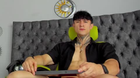 JC online show from 01-25-25, 01:41