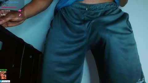 Snapshot of jeisongk chatting on 01-03-25, 07:50 Jason online show from 01-03-25, 07:50