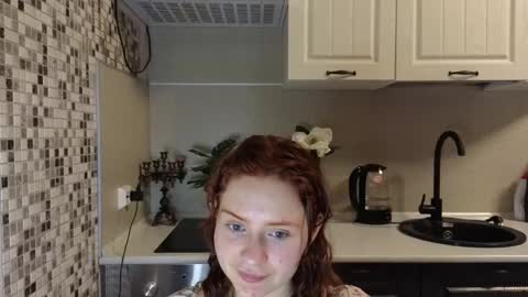 Emily online show from 12-16-24, 09:31