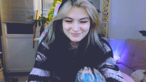 Jelya online show from 12-18-24, 05:21