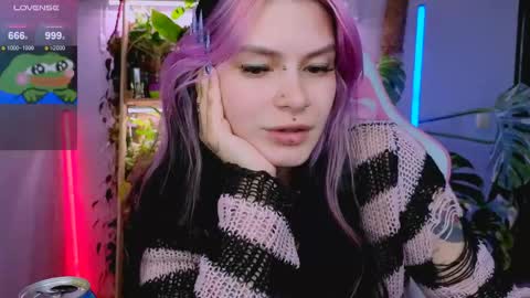 Snapshot of jelyaa chatting on 05-06-26, 03:39 Jelya online show from 05-06-26, 03:39