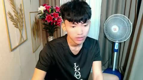 Snapshot of jemart_urnaughtboy chatting on 07-10-26, 06:43 jemart_urnaughtboy online show from 07-10-26, 06:43