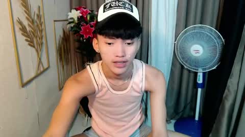 Snapshot of jemart_urnaughtboy chatting on 07-11-26, 03:15 jemart_urnaughtboy online show from 07-11-26, 03:15