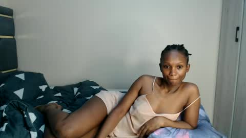 Snapshot of jemimaaam chatting on 06-23-26, 03:37 Jemmi online show from 06-23-26, 03:37
