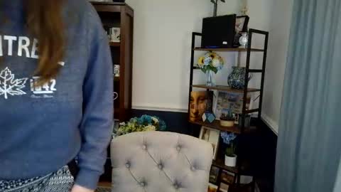 Jemma Cleveland online show from 01-17-26, 11:08