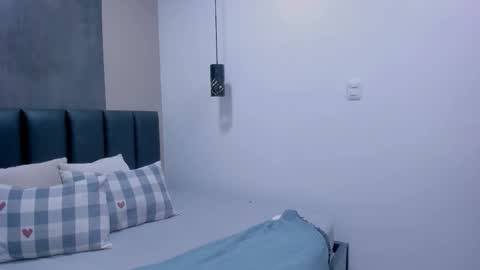 Jena  online show from 10-12-25, 02:49