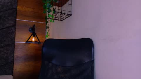 Jena  online show from 12-18-25, 08:04