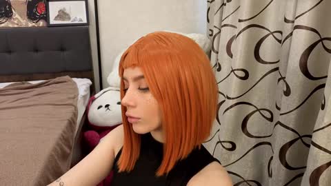 Snapshot of jenie_fire chatting on 09-12-25, 01:44 Dolly online show from 09-12-25, 01:44