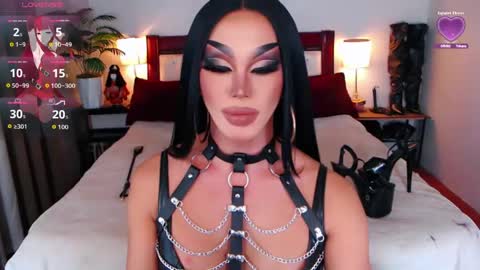 Queen Jenifer online show from 06-03-26, 10:59