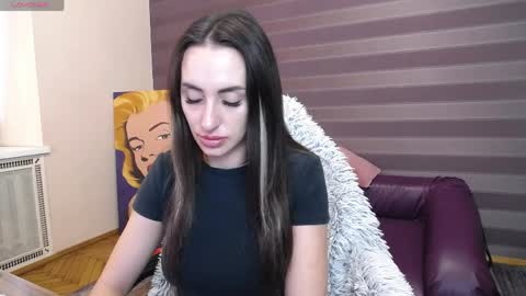 Kira online show from 04-04-26, 08:34